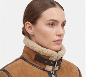 Wholesale <b>Women</b> <b>Tweed</b> Sheep Skin B3 Bomber <b>Jacket</b> Regular Windproof Eco-Friendly Custom Contrast Trim Detachable Collar Winter - Product Image 2