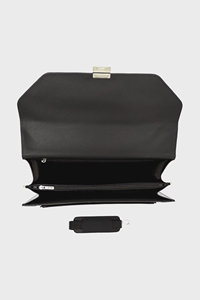 Bolso Mensajero de Cuero Genuino para Portátil, Hecho a Mano, Maletín Cruzado de Lujo Marrón Ligero con Cierre de Cremallera para Oficina - Product Image 5