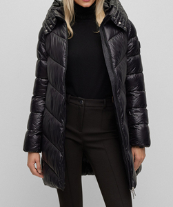 Chaqueta Acolchada Personalizada para Mujer, Chaqueta de Invierno Ligera y Moderna, Fabricante Directo de Fábrica OEM ODM - Product Image 1
