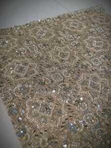 Tissu en tulle brodé de perles et de sequins pour robe de mariée, sari, lehenga, couture, vêtements de mariage - Product Image 2