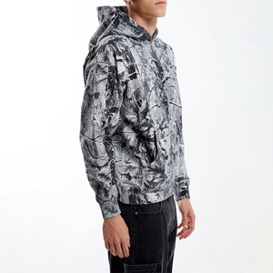 Sweat-shirt à capuche oversize gris imprimé camouflage, manches régulières, en polyester tricoté, décontracté, pour l'automne, respirant, avec poche - Product Image 3