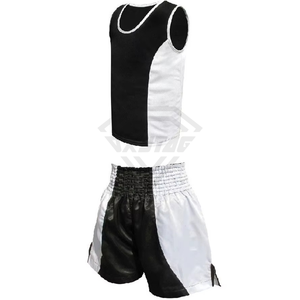 Débardeur sans manches en polyester noir uni pour hommes, idéal pour l'équipement de boxe, équipement de kick-boxing personnalisé, uniforme de boxe en gros - Product Image 5
