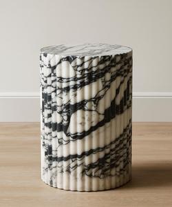 Table d'appoint/de finition/de décoration moderne ronde en marbre Calacatta de luxe, écologique, pour salon, hôtel, par Agra Heritage - Product Image 5