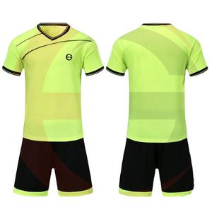 Conjunto de Uniforme de Fútbol Personalizado con Nombre de Equipo y Nombre de Jugador, Impresión de Letras, Malla Transpirable, 100% Poliéster, Secado Rápido, Manga Corta para Hombre - Product Image 1