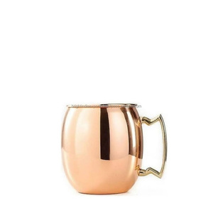 Mug en cuivre avec poignée, style classique, fabrication artisanale haut de gamme : découvrez l'artisanat traditionnel avec ce mug en cuivre fait main de qualité supérieure. - Product Image 1