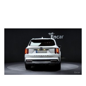 Para Kia Sorento Diésel 2.2 2WD Modelo Abril 2021 97,837 km Caja de Cambios Automática Volante a la Izquierda Estándar de Emisiones Euro V Asientos de Cuero - Product Image 4