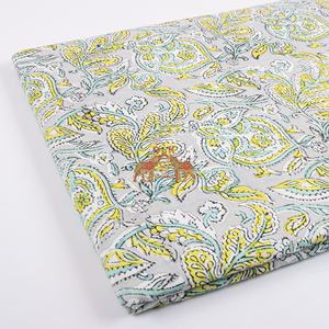 Latest Summer Lightweight Cotton Floral Custom Print Fabric Soft Material for Boys Bag and Curtain New Arrival - Product Image 3