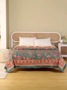 Edredón Bohemio Reversible con Diseño Floral Estampado en Verde Azulado y Crema, Ropa de Cama de Algodón para Uso en Todas las Estaciones - Product Image 5