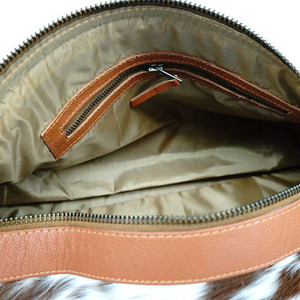 Sac de voyage en cuir de vachette imperméable marron et blanc pour femme et homme – Qualité supérieure - Product Image 2