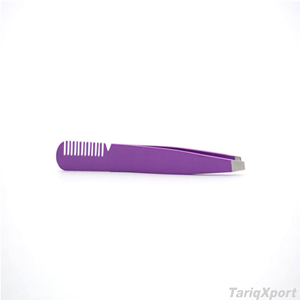 Pinza para Cejas de Acero Inoxidable Morado con Punta Inclinada y Peine 2 en 1, Herramienta de Belleza para Extensión de Pestañas - Product Image 3