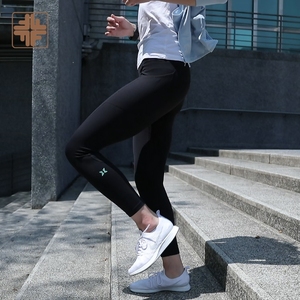 เลกกิ้งเอวสูงสำหรับผู้หญิงทำจากไต้หวันมีโลโก้ - Product Image 1