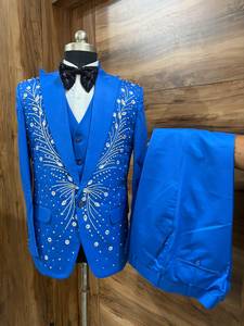 Costume de mariage bleu royal pour homme avec embellissements en cristal |   Ensemble de smoking pour marié en 3 pièces |   Costume de bal formel sur mesure - Product Image 2