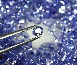 Piedra Suelta de Tanzanita Azul Natural, Corte Ovalado, Facetada Brillante, Azul Violeta, para Joyería Fina, A.R Gems SS2 3x4mm - Product Image 5