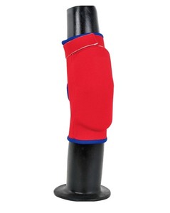Genouillère tricotée rouge avec bordure bleue, design à enfiler, ajustement universel, protection antichoc, toutes saisons - Product Image 1