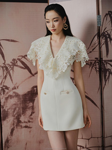 Robe courte blanche en forme de A, prête à être expédiée, de haute qualité, élégante, robe de soirée, fabrication OEM au Vietnam - Product Image 4