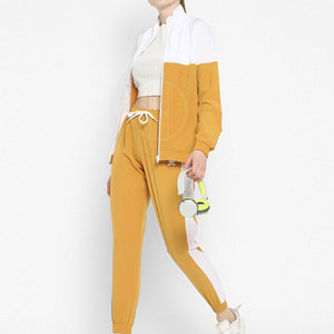 Conjunto Deportivo Moderno Informal para Mujer, Ropa Deportiva Combinada para Gimnasio y Actividades al Aire Libre - Product Image 2