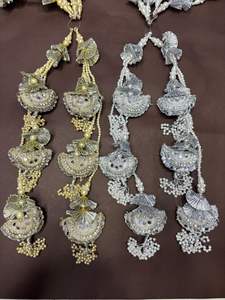 Borlas Latkan Hechas a Mano con Relieve para Vestidos Saree de Mujer, Accesorios Decorativos Étnicos con Cuentas para Dupatta, Plazo de Entrega de Muestra de 7 Días - Product Image 2