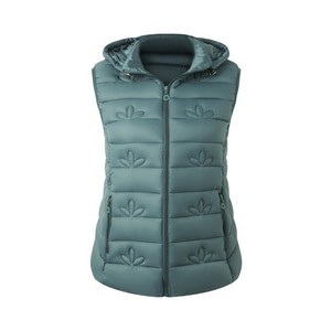 Gilet matelassé léger et isolant pour femme, 100 % polyester, imperméable, chaleur toute saison et style preppy pour usage quotidien - Product Image 1