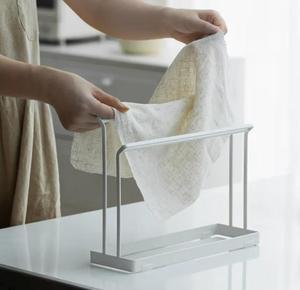 Porte-serviettes blanc moderne avec plateau pour rangement sur comptoir de cuisine - Product Image 4