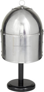 หมวกอัศวินยุคกลางแบบกำหนดเองพิมพ์ลายอัศวินนักรบครูเสดสีเงินเหล็กรูปแบบไม้สีดำแกะสลักขาตั้งโลหะงานฝีมือ - Product Image 3