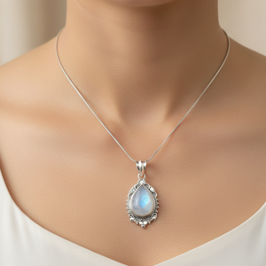 Colgante de Piedra Lunar Arcoíris Natural en Forma de Lágrima, Plata de Ley 925, Hecho a Mano, Estilo Boho Vintage, Collar con Piedra Curativa - Product Image 2
