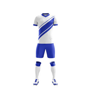 Tenue de football personnalisée par sublimation, ensemble maillot et short, polyester doux, séchage rapide, équipement de football - Product Image 6