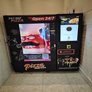 Distributeur automatique de pizzas conçu pour un service de repas rapide avec préparation automatisée et performances fiables - Product Image 1