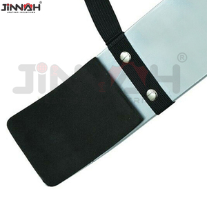 Arm Blaster de musculation en matériau de qualité, robuste et nouveau produit, pour l'haltérophilie, en vente - Product Image 4