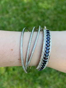 Pulsera de tenis chapada en oro de 24 quilates con diamantes de corte brillante y engaste en canal, estilo clásico, joyería unisex para bodas. - Product Image 4