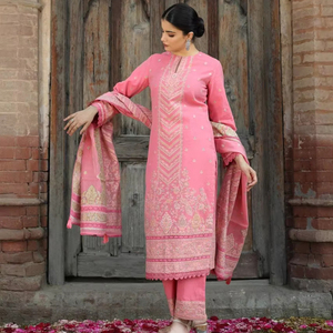 ผ้าฝ้ายพรีเมียมซาฟาลาสำหรับตัดชุด - Product Image 1