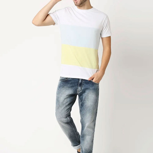 เสื้อยืดผู้ชายผ้าฝ้าย 100% พิมพ์ลายเรียบง่าย สไตล์ลำลอง ขายส่ง ปรับแต่งสี ขนาด และสไตล์ได้ รุ่นล่าสุดปี 2026 ดีไซน์ ODM เสื้อยืดผู้ชาย - Product Image 2