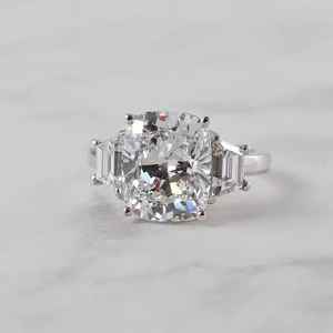 Anillo Moderno de Tres Piedras con Corte Cojín de Diamante Moissanita, Plata 925 Original, Joyería Fina para Aniversario, Regalo Encantador para Pareja - Product Image 6