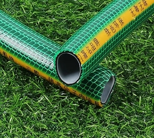 Mangueira de Jardim de PVC 3/4\" 5/8\" com Recursos Anti-Abrasão e Anti-Corrosão em Azul Transparente para Irrigação de Jardins - Product Image 5