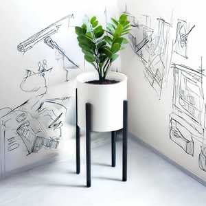 Maceta Minimalista de Cerámica Blanca con Soporte de Metal Negro para Plantas Verdes de Interior - Product Image 5