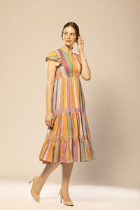 Vestido de Playa a Rayas Multicolor de la Mejor Calidad, Estilo Boho para Vacaciones, Disponible a Precio de Mayoreo - Product Image 3