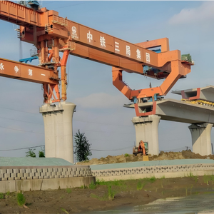 Grúa de Construcción de Puentes Ferroviarios con Motor Trifásico de CA Personalizada, con Capacidad de Elevación de 200t para Ferrocarriles de Alta Velocidad y Puentes - Product Image 3