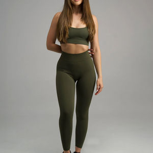 Conjunto de Yoga Cómodo para Mujer, Ropa Deportiva de 2 Piezas, Leggings y Bra con Cintura Elástica y Diseño Personalizado - Product Image 2