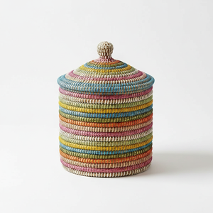 Decorative Rainbow Seagrass <b>Basket</b> with Lid Colorful Woven <b>Storage</b> <b>Basket</b> With Plastic String for Home Use <b>Storage</b> - Product Image 3