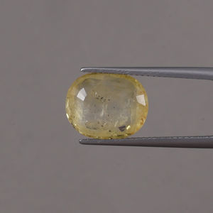 Zafiro Amarillo Certificado IGI, Grado AAA, Gema Natural Genuina, Corte Cojín de 13x10mm, 6.96 Quilates, Suelto, con Cambio de Color, Tratado con Aceite - Product Image 3