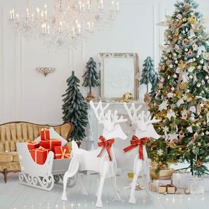 Traînes de rennes en PVC blanc pour décorations de Noël avec détails de cerf - Product Image 3
