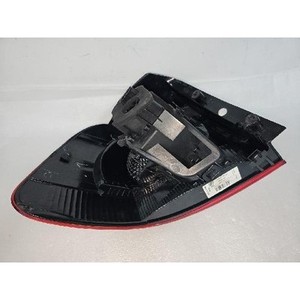 Conjunto de Luz Trasera Derecha para Golf, Usado, OEM 5K0945096E - Product Image 6