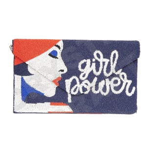 Pochette de soirée à perles Girl Power personnalisée Sac à bandoulière de créateur pour femmes Sacs à main et sacs à main de luxe pour fêtes - Product Image 1