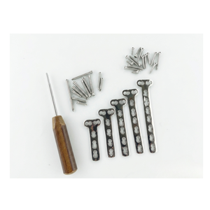 Placa de Bloqueo Tipo T de Calidad Premium, de 3 a 8 Orificios para Tornillos de 3.5mm (Juego de 150 Piezas) para Fijación de Fracturas Óseas, Ortopedia, CE - Product Image 1