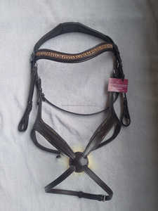 Brida mexicana de cuero de alta calidad para caballos con banda de cejas ostentosa de cristal y banda decorativa para la nariz - Product Image 2