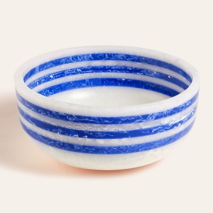 Tazón de Resina Cóncavo Minimalista |   Elegante Plato Decorativo Hecho a Mano para Almacenamiento y Adorno para Mesa de Centro - Product Image 4