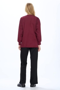 ชุดยูนิฟอร์มแพทย์และพยาบาลแบบสั่งทำพร้อมโลโก้ - Product Image 3