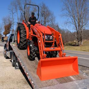 Moteur et pompe du tracteur Kubota MX6000 : puissance, confort et fiabilité pour l'agriculture et la construction. Achetez maintenant. - Product Image 1