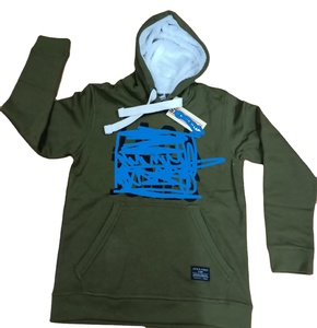 เสื้อสเวตเตอร์ผ้าฝ้ายสำหรับผู้ชาย, เสื้อมีฮู้ดถักแบบยั่งยืนพร้อมกระเป๋าดีไซน์สีทึบพิมพ์ลายยางทนทานสำหรับฤดูหนาว - Product Image 1