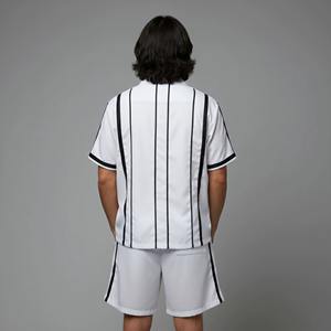 Ensemble short et coupe-vent imprimé color block délavé à l'acide, personnalisé, fonctionnel, léger, zippé, pour homme, en nylon vierge, coupe régulière - Product Image 3