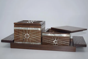 Ensemble de Bakhoor PearlAura Elite en bois avec incrustation de nacre, brûleur d'encens en mosaïque de coquillages pour intérieurs luxueux et sophistiqués - Product Image 3